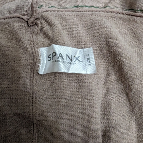 Spanx by Sara Blakely. High waisted panties. size C. Gord condition. Tan . - Picture 5 of 6